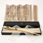 WIZARDING WORLD OF HARRY POTTER UNIVERSAL STUDIOS PARKS SECOND GENERATION WAND - PINE